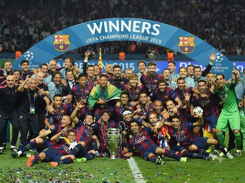 Đội vô địch Champions League cần sự kết hợp giữa đội hình mạnh, chiến thuật và bản lĩnh thi đấu.