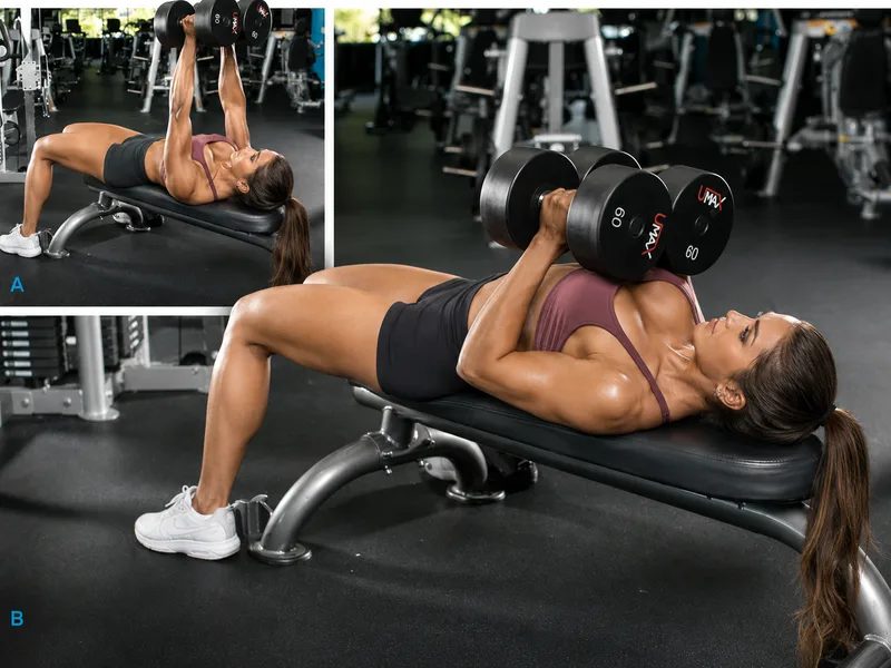 Dumbbell Squeeze Press duy trì lực ép giữa hai quả tạ trong suốt chuyển động.