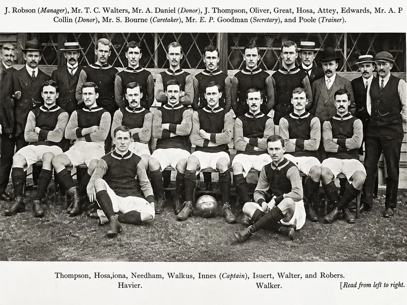 Crystal Palace có lịch sử lâu đời từ năm 1861 và từng bước xây dựng bản sắc riêng tại bóng đá Anh.